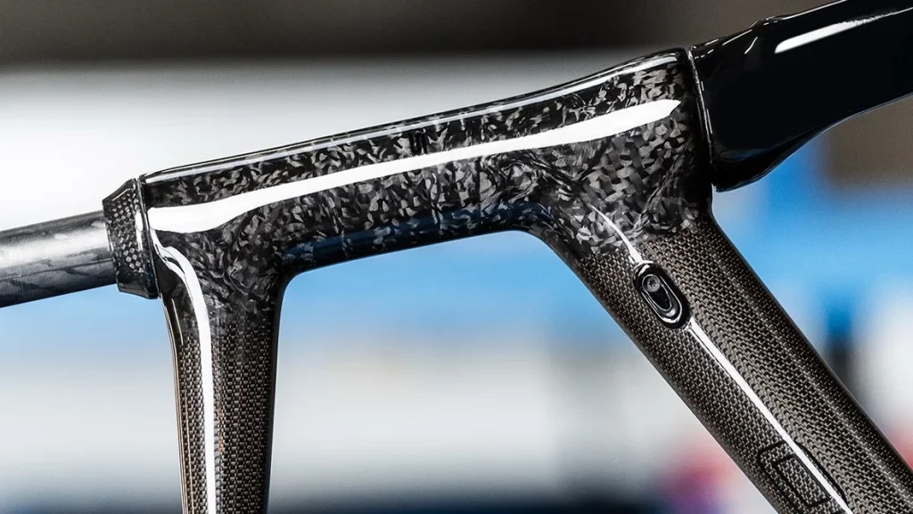 Overview of custom carbon fiber sports and recreation parts