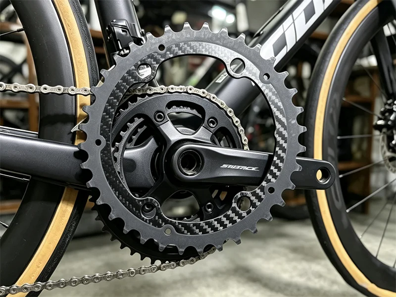 Carbon fiber plate for bicycle and skateboard